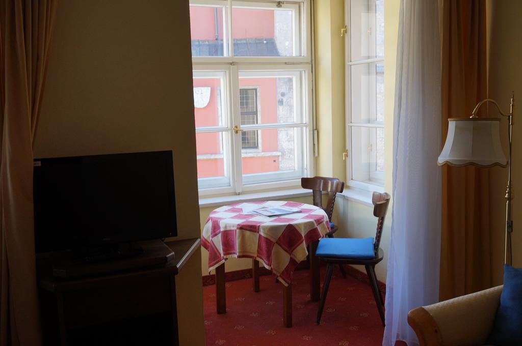 Hotel Happ Innsbruck Chambre photo
