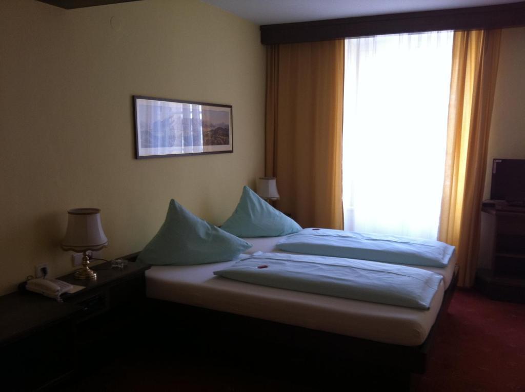 Hotel Happ Innsbruck Chambre photo